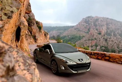 308 RCZ AVANT