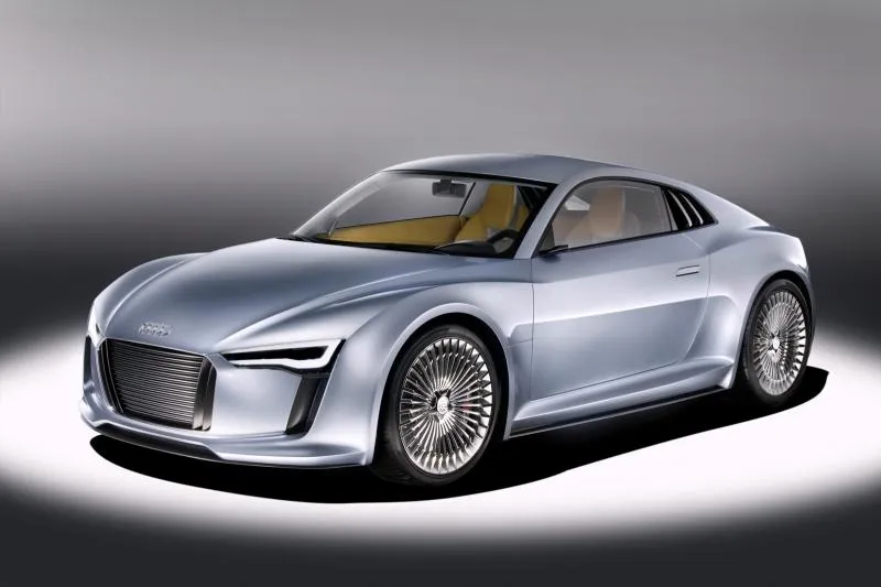 Audi R4 - E tron, grosse TT ou petite R8 ? — photo 1