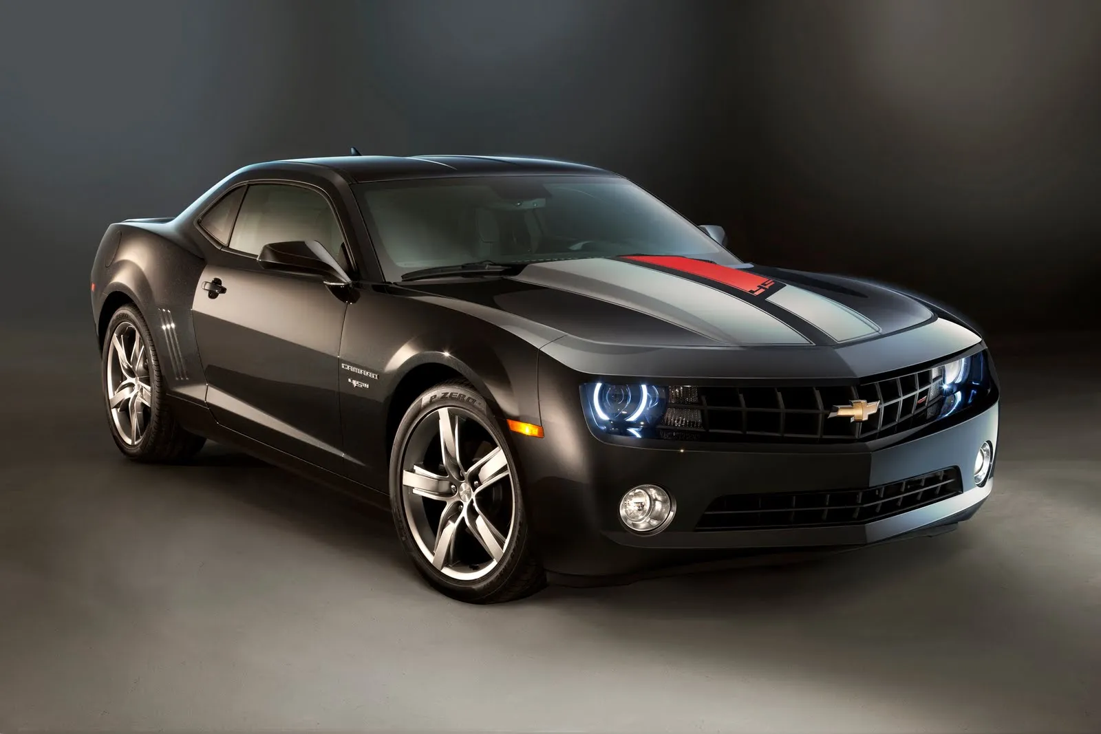 Chevrolet Camaro 2011, le cheval bradé ! — photo 1