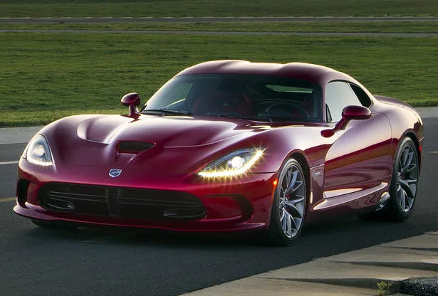 SRT Viper 2013, le serpent est de retour ! — photo 1