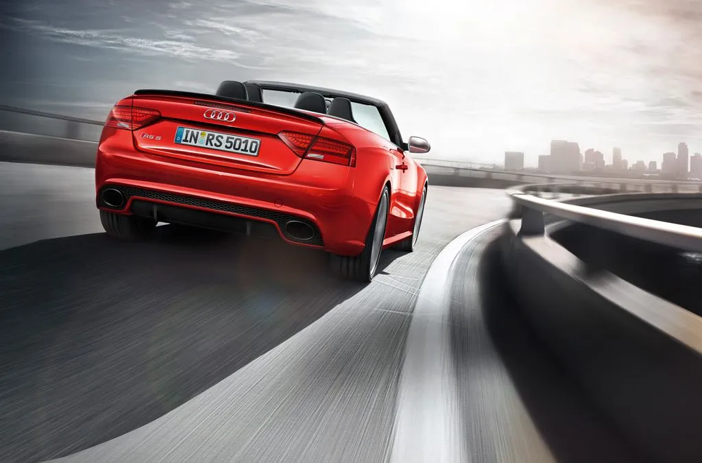 Audi RS5 Cabriolet, pour les extrémistes du cabriolet 4 places — photo 1