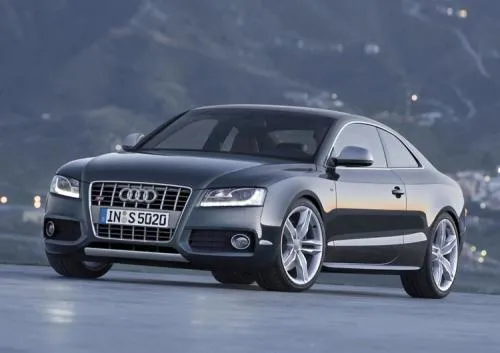 Audi S5 Noire Face