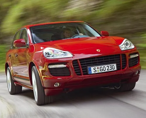 POrsche Cayenne GTS Rouge