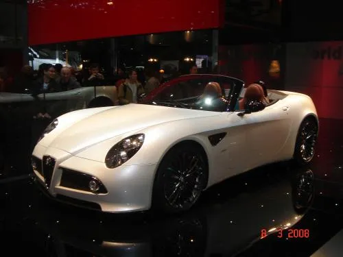 Alfa Romeo 8C Spider