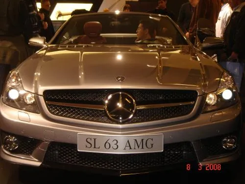 Mercedes SL 63 AMG
