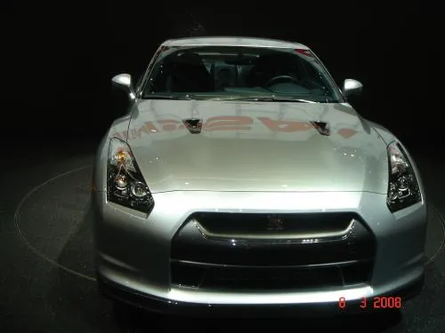 Nissan GT-R