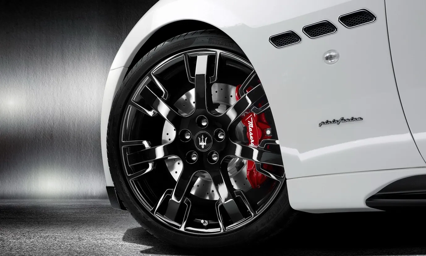 Maserati Gran Turismo S MC Sport Line, du piment encore et encore — photo 1