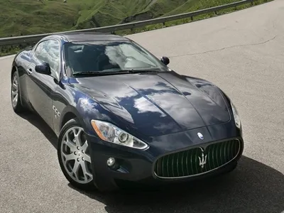 Maserati Gran tourismo noire 3
