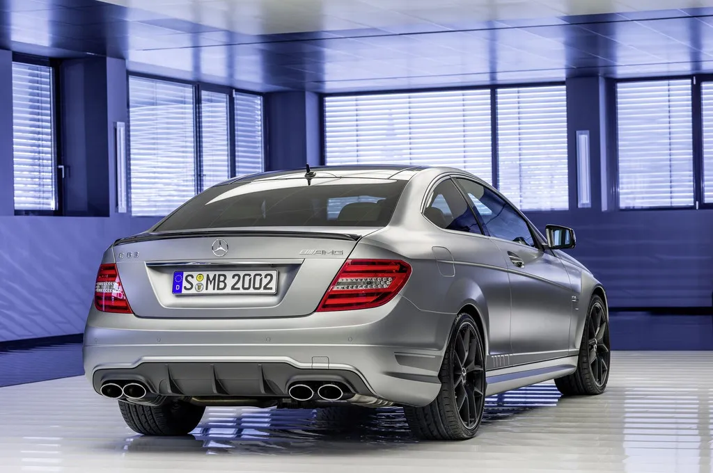 Mercedes C 63 AMG 507, le chaînon manquant — photo 1