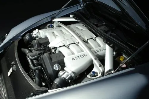 Moteur Vantage v12