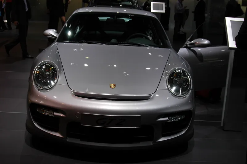 Stand Porsche du mondial 2008, le rêve accessible — photo 1