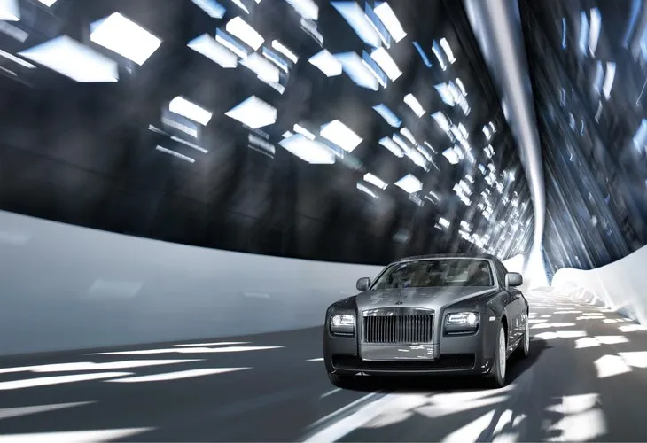 Rolls Royce Ghost, so british — photo 1