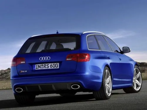 aUDI rs6 2