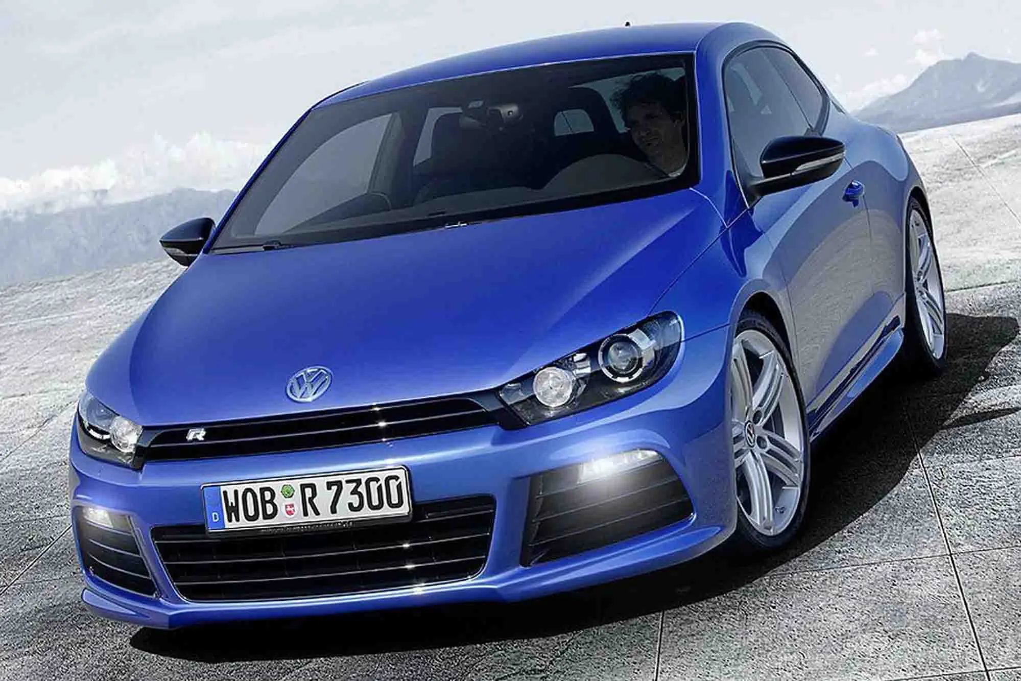 volkswagen-scirocco-r-2